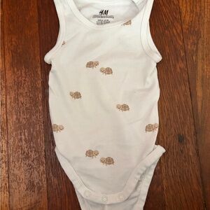 H&M White and Brown Tortoise Print Bodysuit
